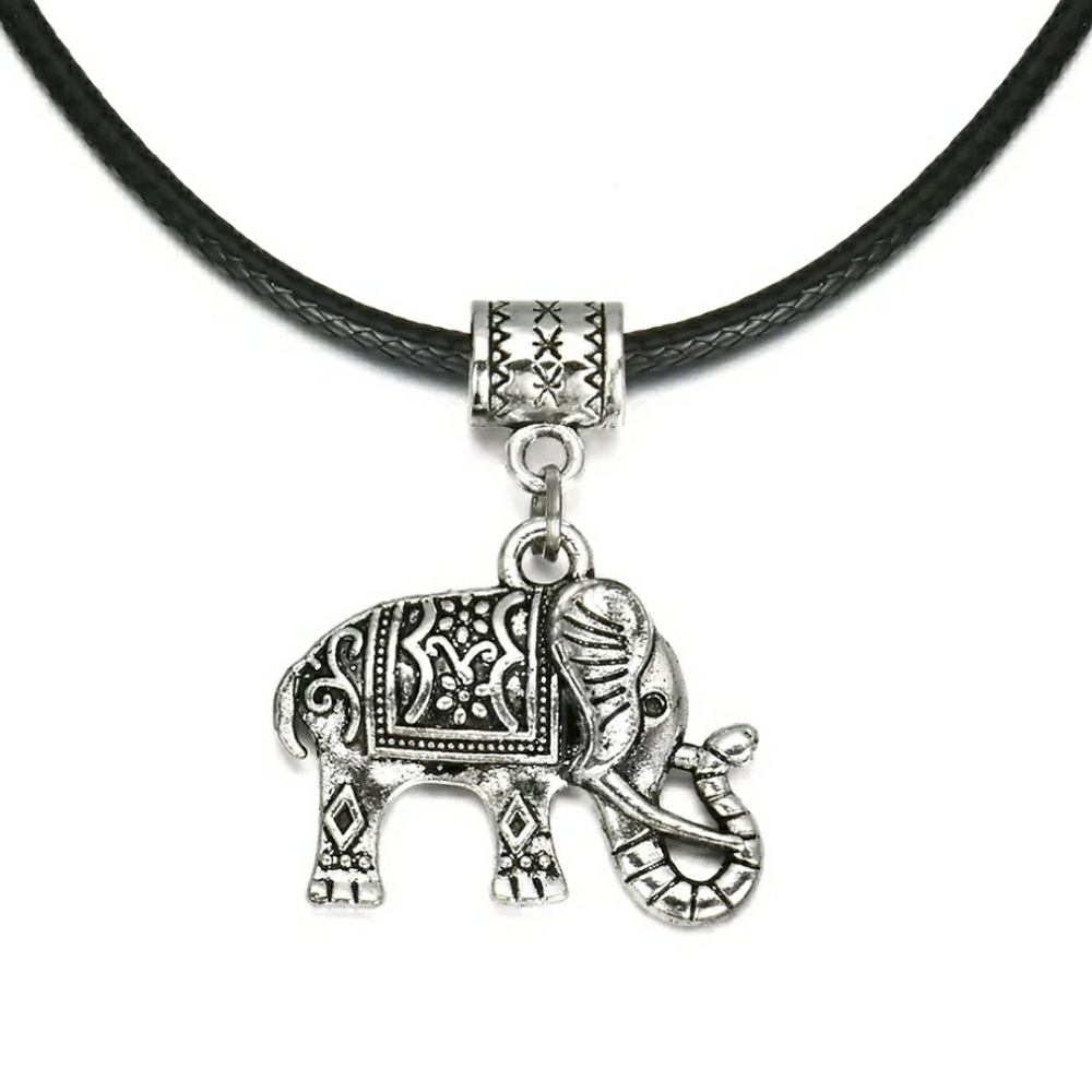Tahitian Silver Elephant Necklace